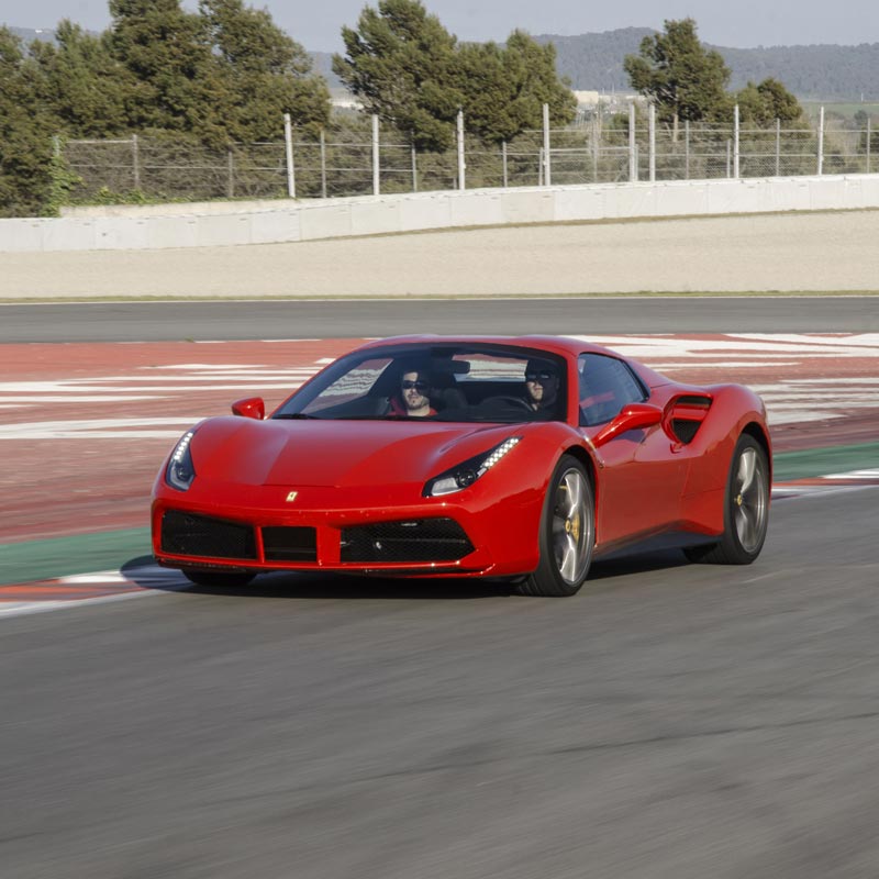 Ferrari 488